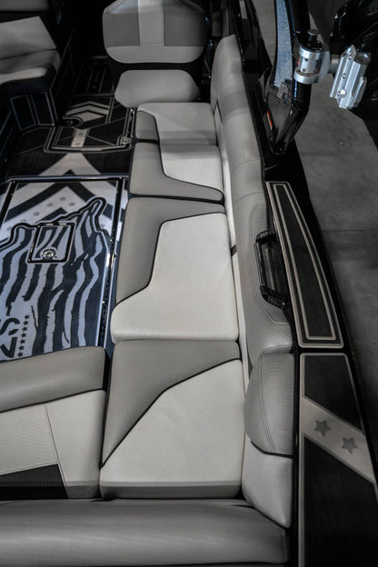 2022 Centurion Fi25 - BoardCo Boats