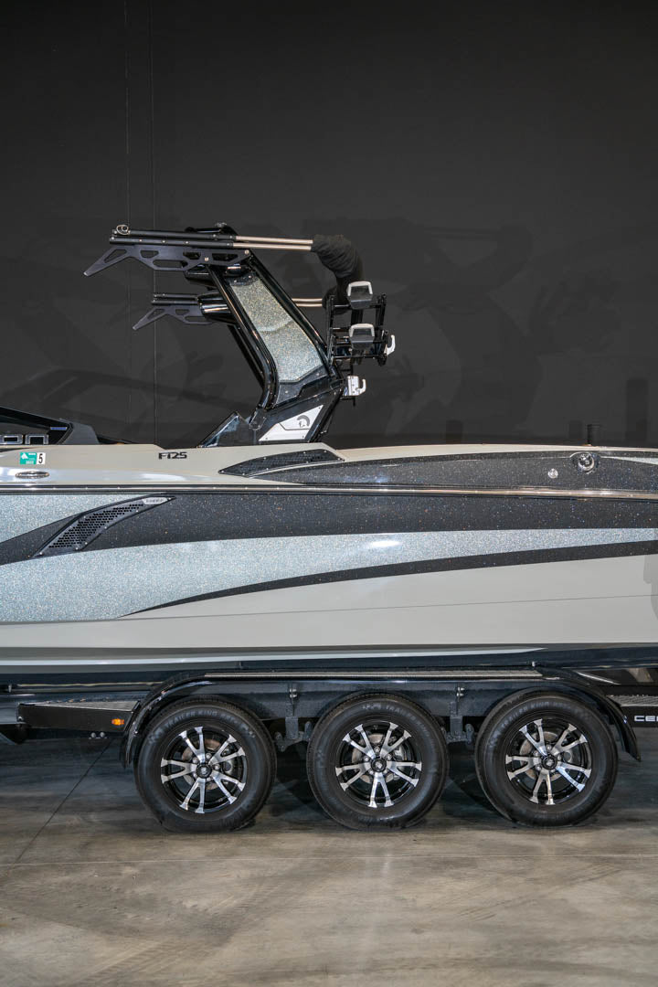 2022 Centurion Fi25 - BoardCo Boats