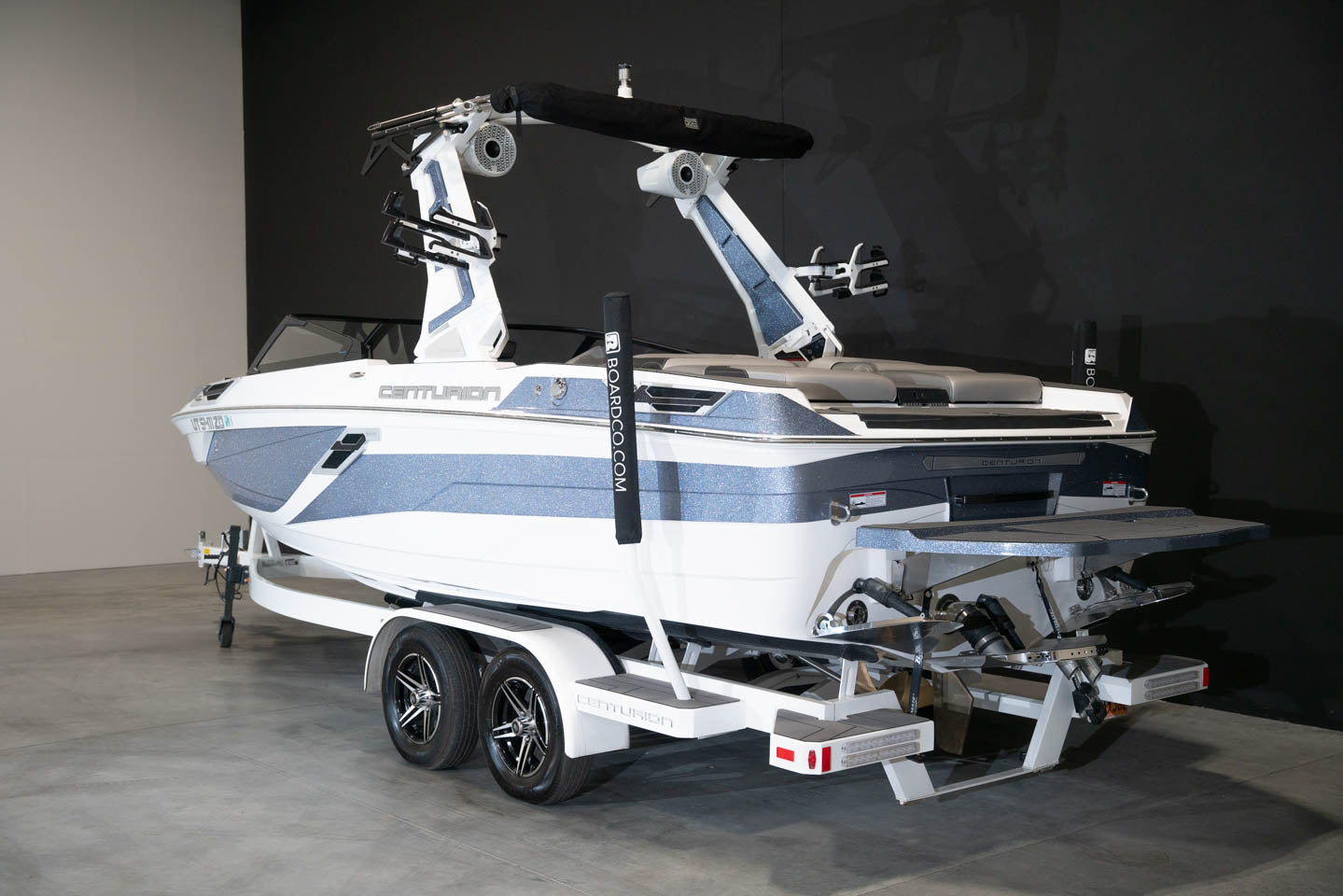 2022 Centurion Ri230 Steel Blue Flake / White - BoardCo Boats