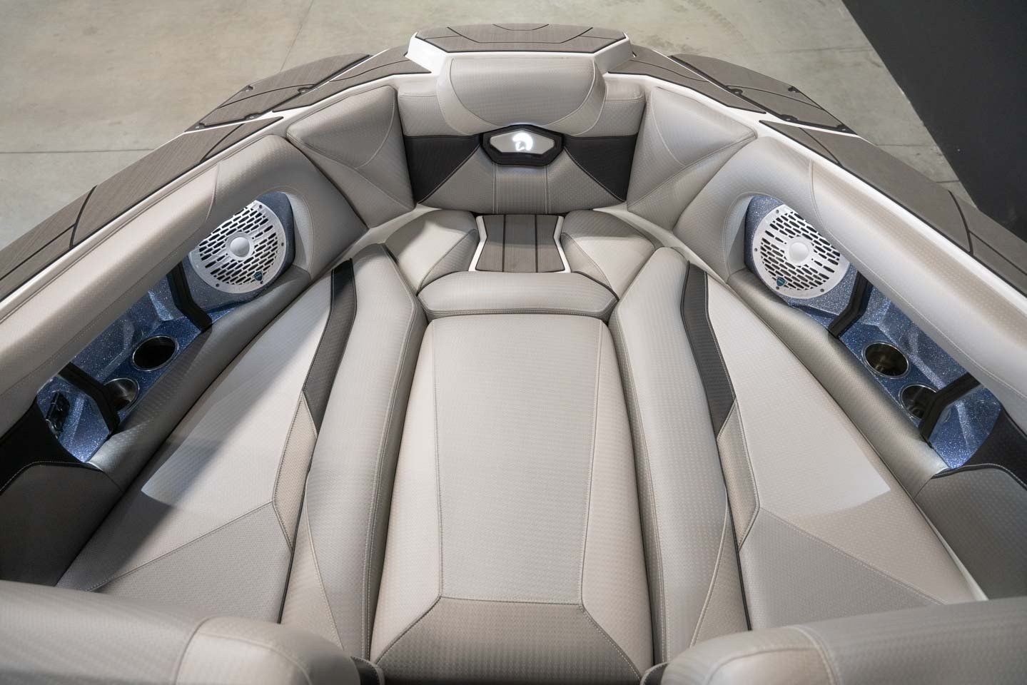 2022 Centurion Ri230 Steel Blue Flake / White - BoardCo Boats