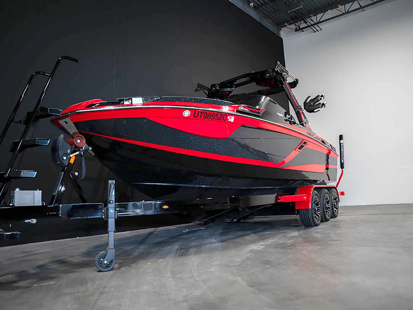 2022 Centurion Ri245 - Black Flake / Red / Onyx Black - BoardCo