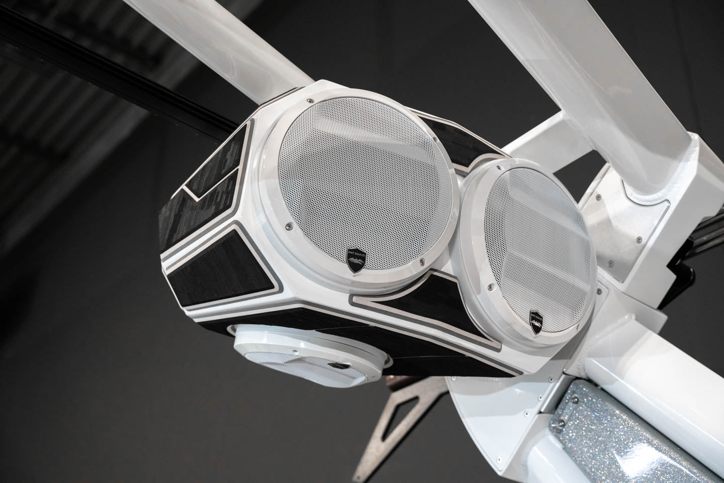 2022 Centurion Ri245 - White / Silver Flake / Gunmetal Flake - BoardCo