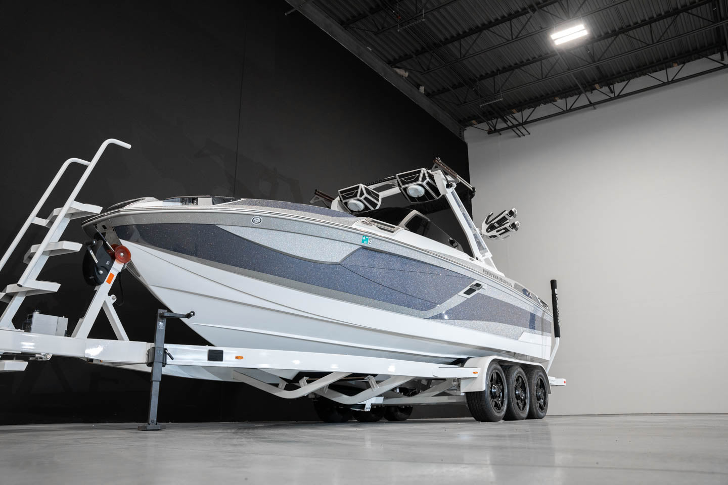2022 Centurion Ri245 - White / Silver Flake / Gunmetal Flake - BoardCo