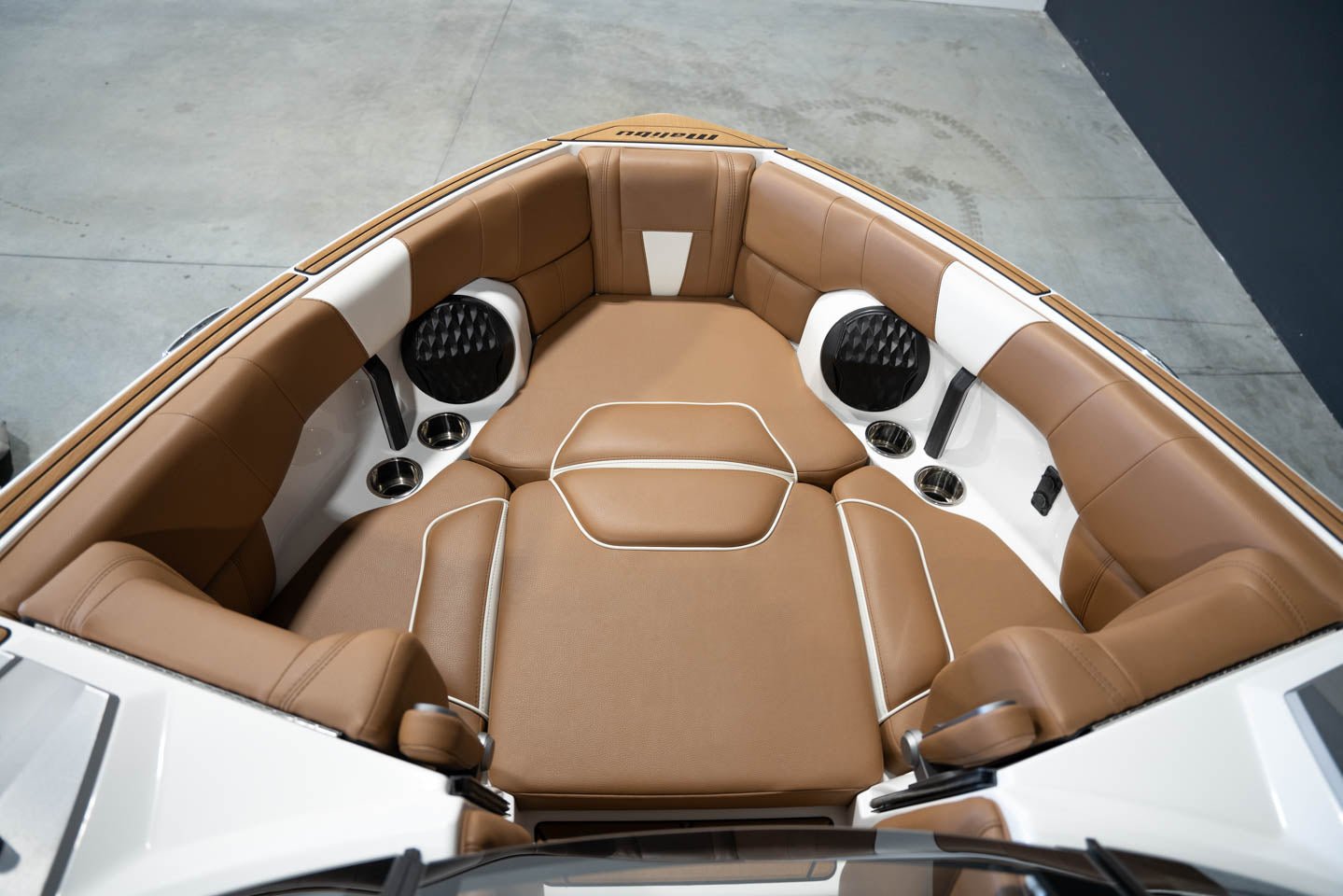 2022 Malibu 23LSV - BoardCo Boats