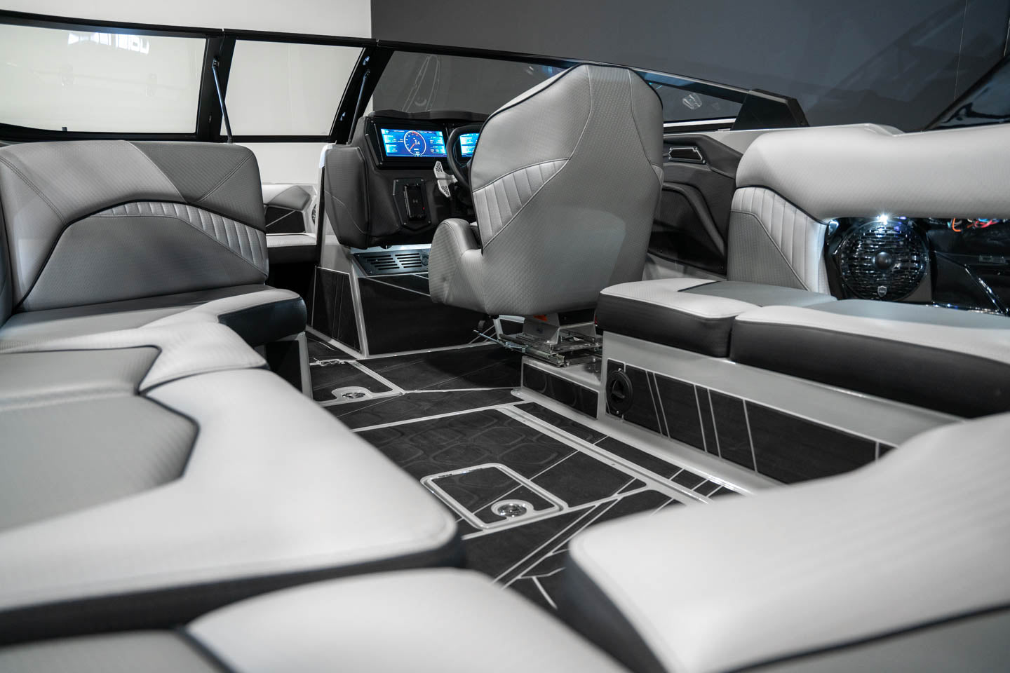 2023 Centurion Fi23 All Stone Gray - BoardCo Boats