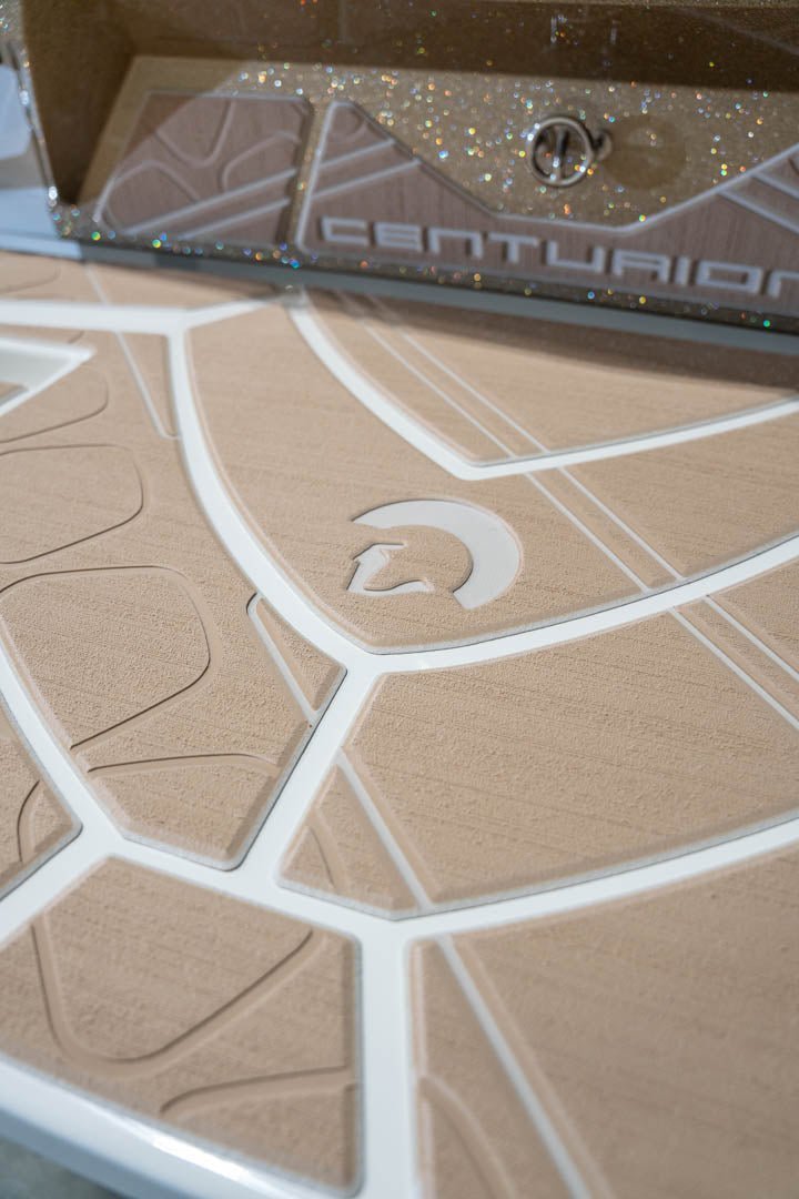 2023 Centurion Fi23 Champagne Flake / White - BoardCo