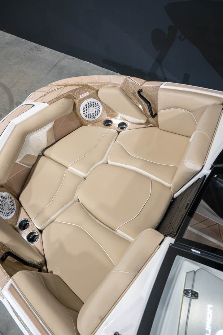 2023 Centurion Fi23 Champagne Flake / White - BoardCo