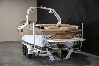 2023 Centurion Fi23 Champagne Flake / White - BoardCo