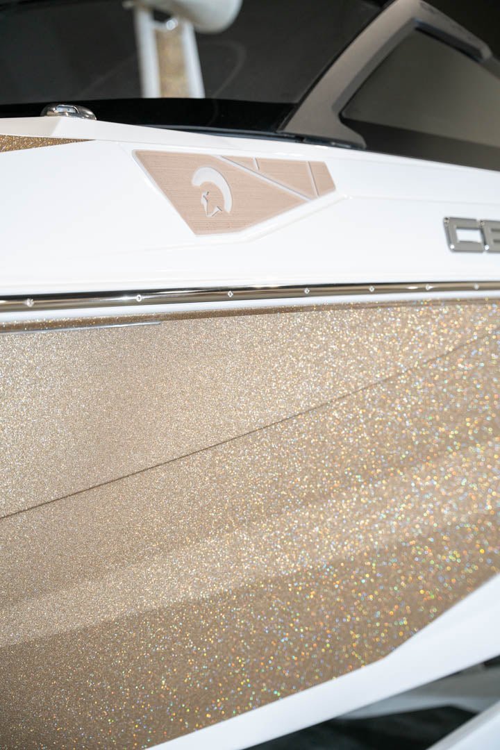 2023 Centurion Fi23 Champagne Flake / White - BoardCo