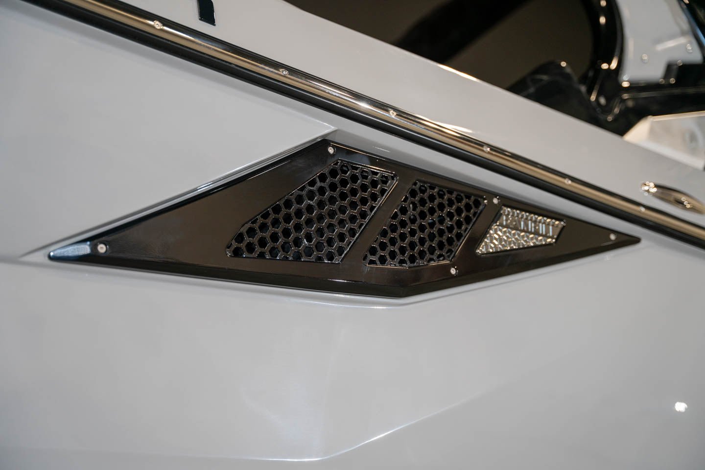 2023 Centurion Fi25 All Stone Gray - BoardCo Boats
