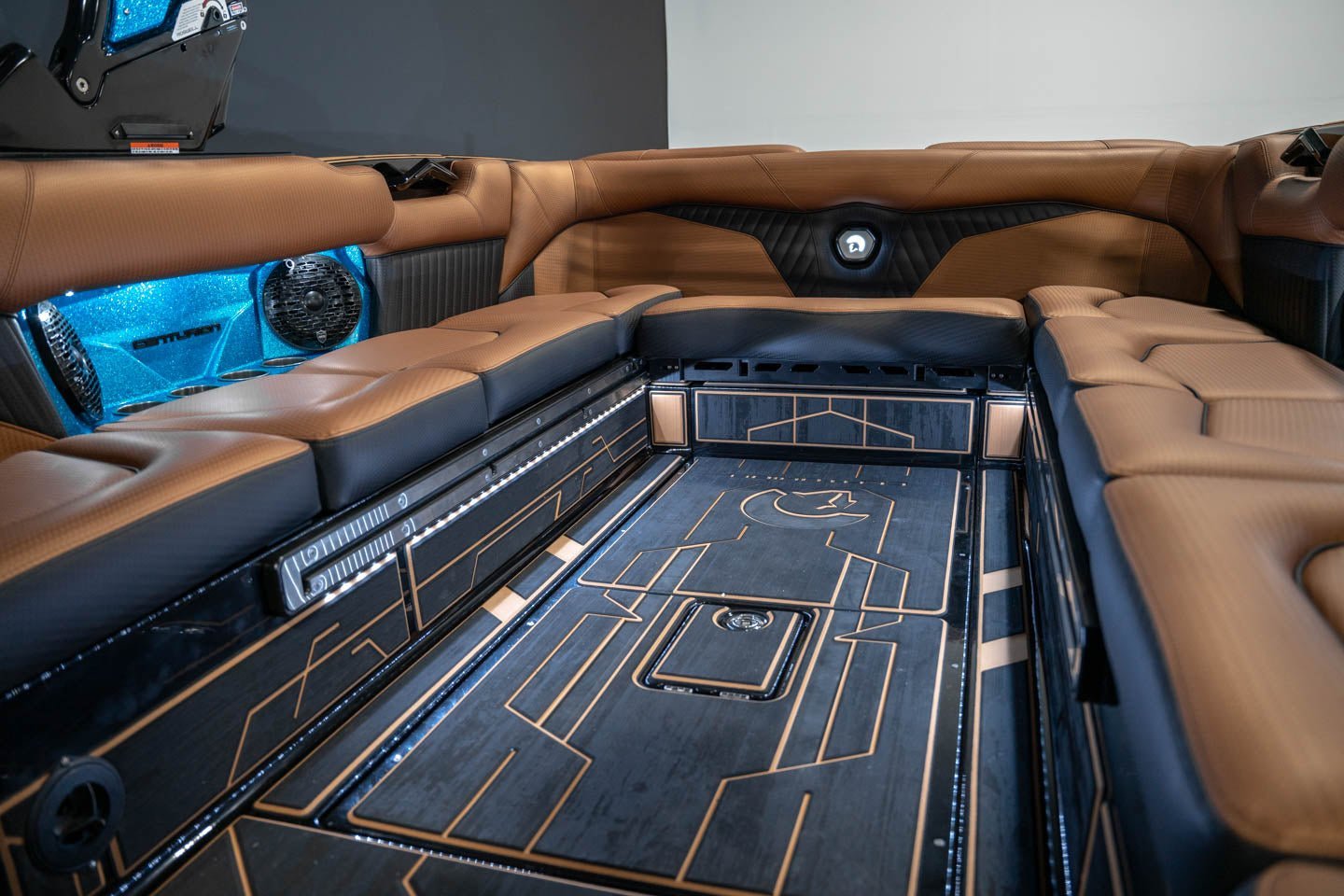 2023 Centurion Fi25 Bahama Blue Flake / Black - BoardCo