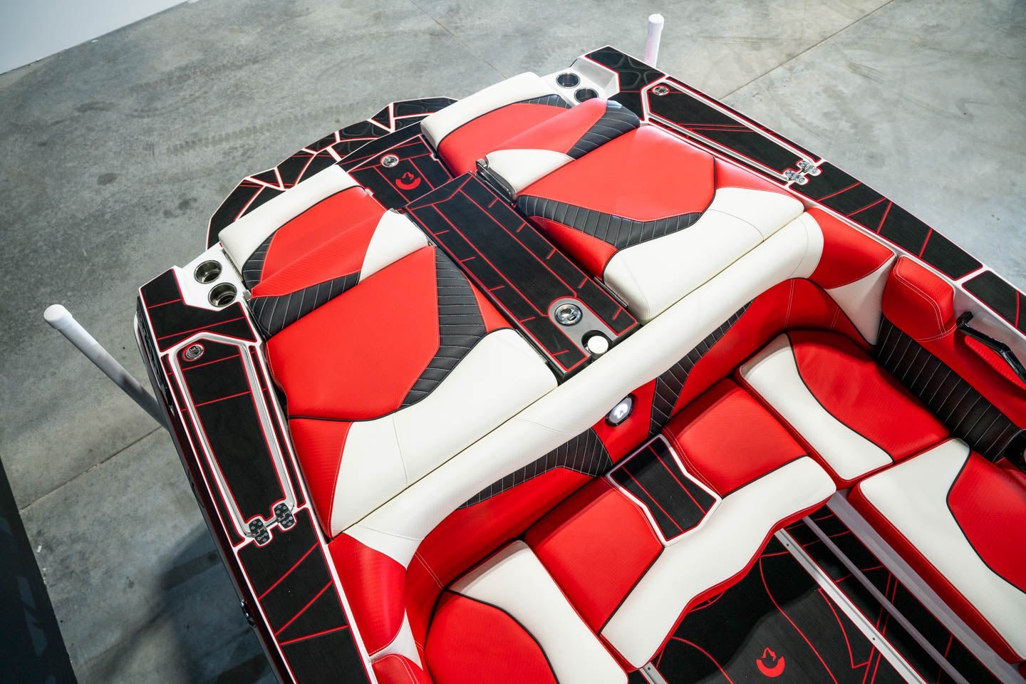 2023 Centurion Fi25 Fire Red Flake / White - BoardCo