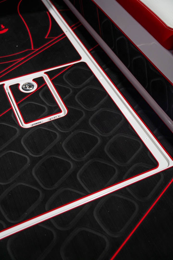 2023 Centurion Fi25 Fire Red Flake / White - BoardCo