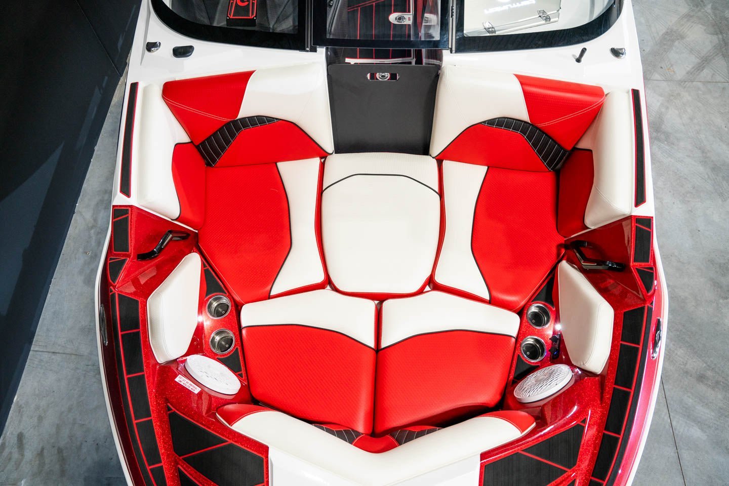 2023 Centurion Fi25 Fire Red Flake / White - BoardCo