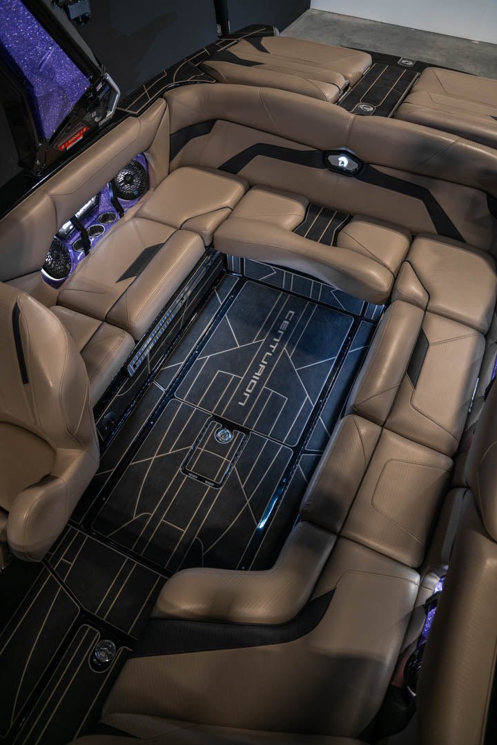 2023 Centurion Ri230 Black Flake / Purple Flake / Black - BoardCo Boats