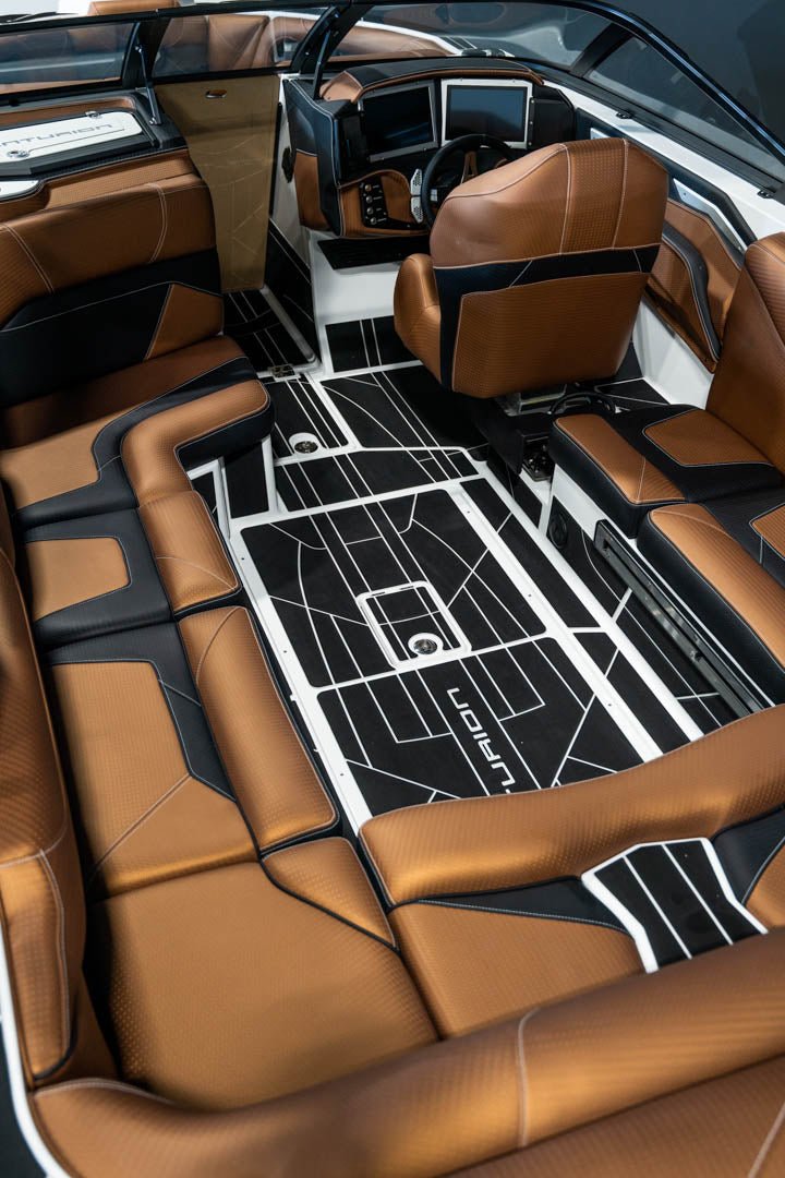 2023 Centurion Ri230 Black Flake / White - BoardCo