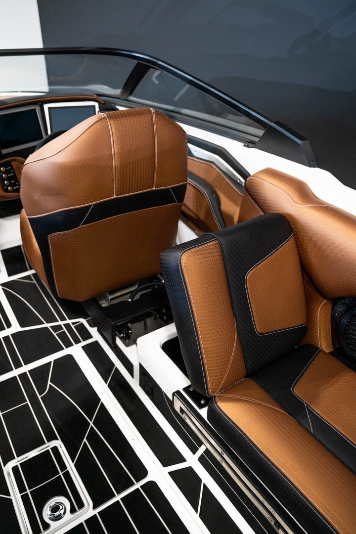 2023 Centurion Ri230 Black Flake / White - BoardCo