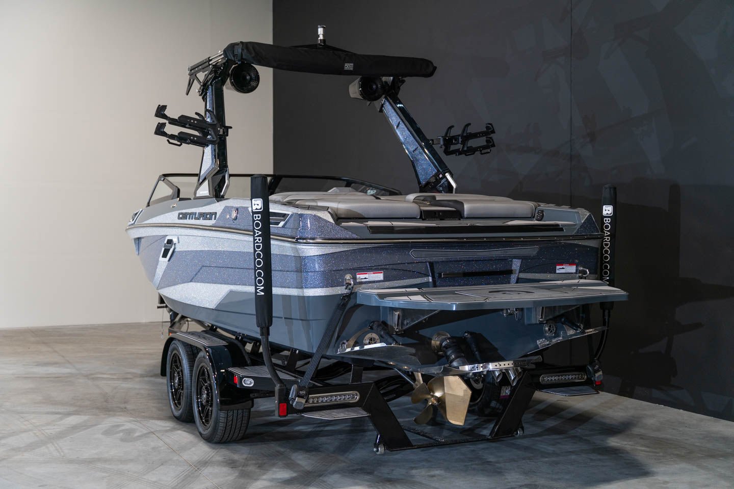 2023 Centurion Ri230 Gunmetal Flake / Silver Flake / Charcoal - BoardCo Boats