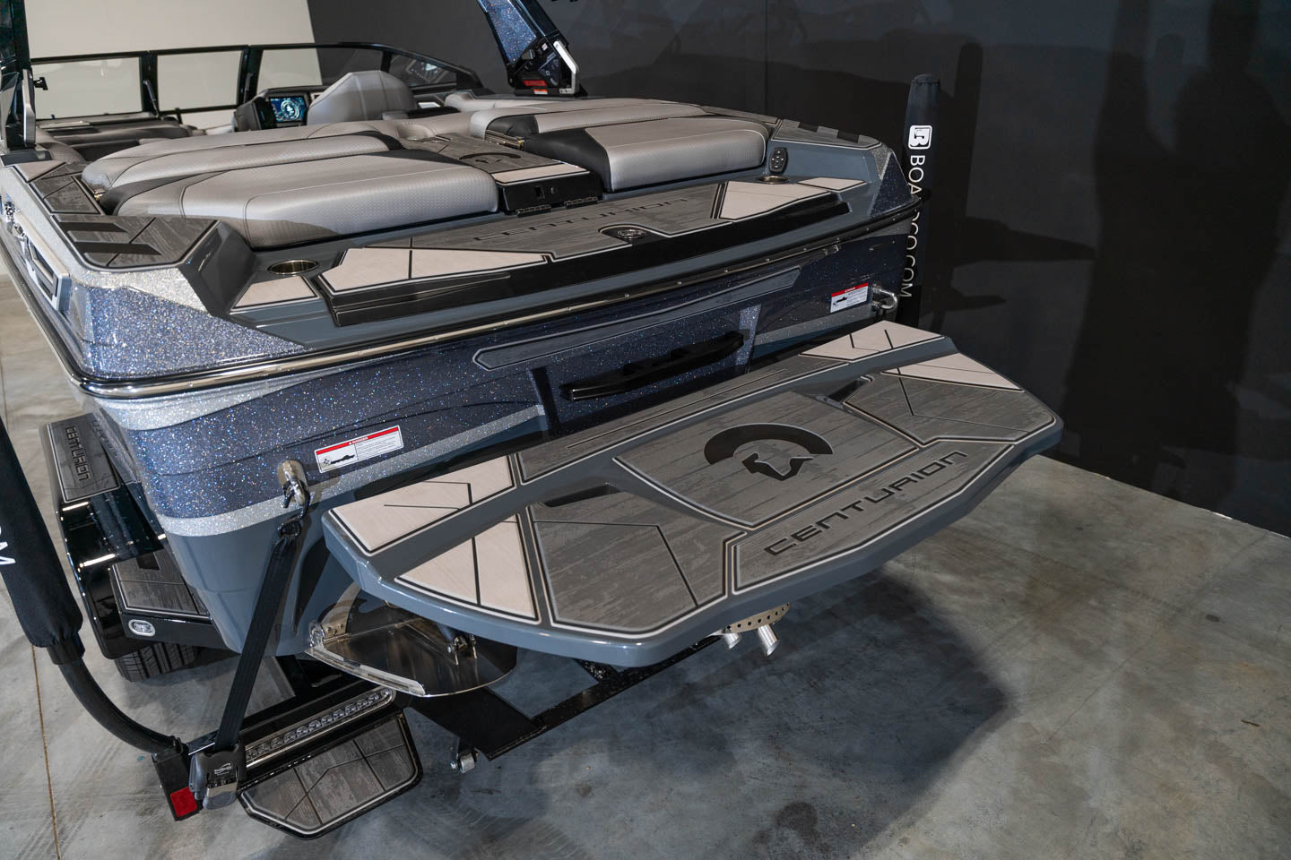 2023 Centurion Ri230 Gunmetal Flake / Silver Flake / Charcoal - BoardCo Boats