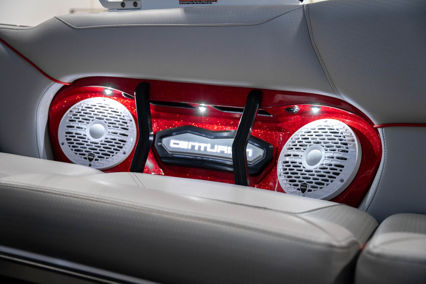 2023 Centurion Ri230 Red Flake / White - BoardCo Boats