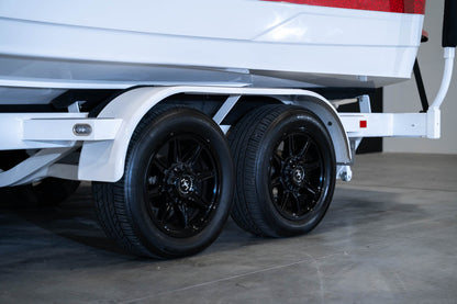 2023 Centurion Ri230 Red Flake / White - BoardCo Boats