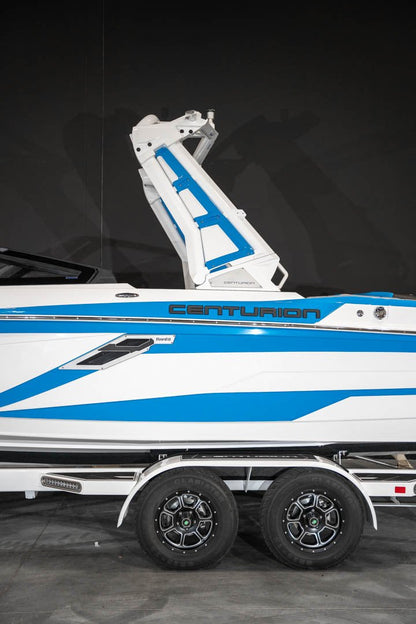 2023 Centurion Ri230 White / Electric Blue - BoardCo Boats
