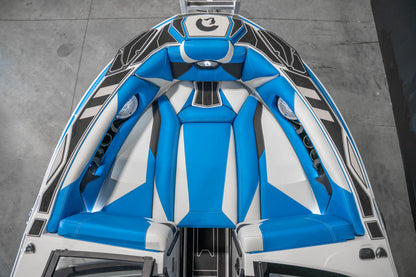 2023 Centurion Ri230 White / Electric Blue - BoardCo Boats