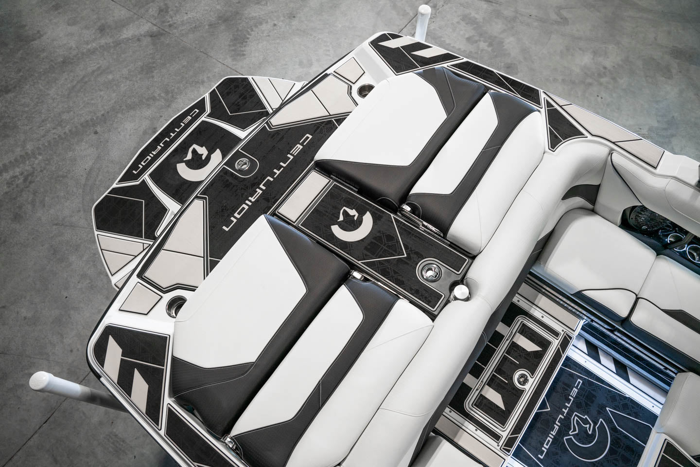 2023 Centurion Ri230 White / White - BoardCo