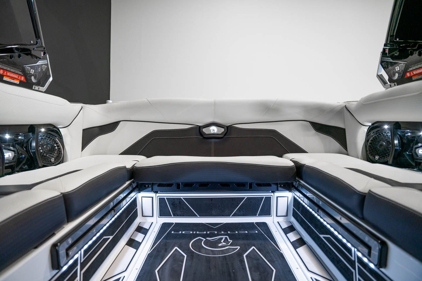 2023 Centurion Ri230 White / White - BoardCo