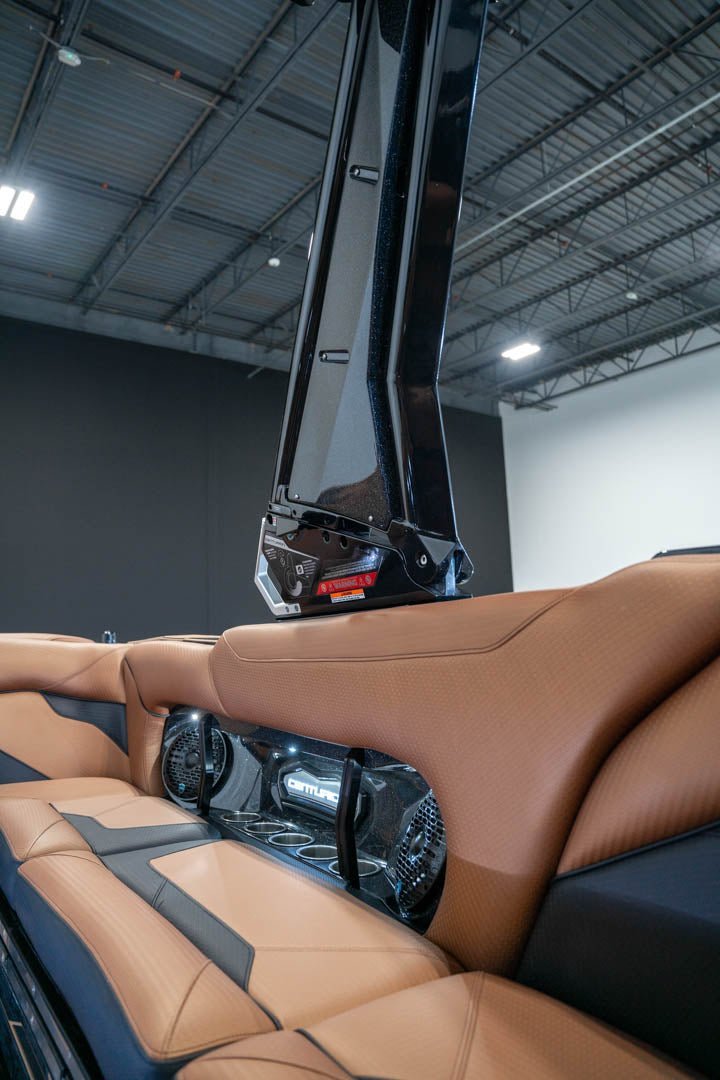 2023 Centurion Ri245 Black Flake / Black - BoardCo