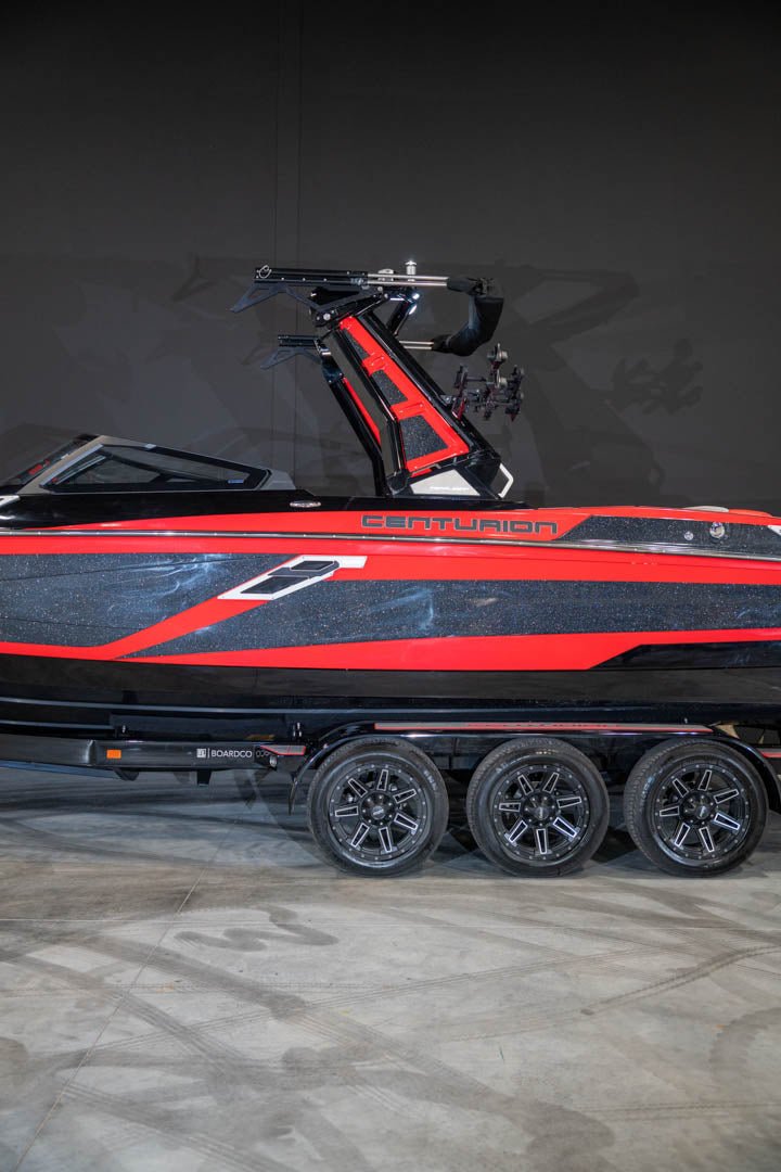 2023 Centurion Ri245 Black Flake / Too Red / Black - BoardCo Boats