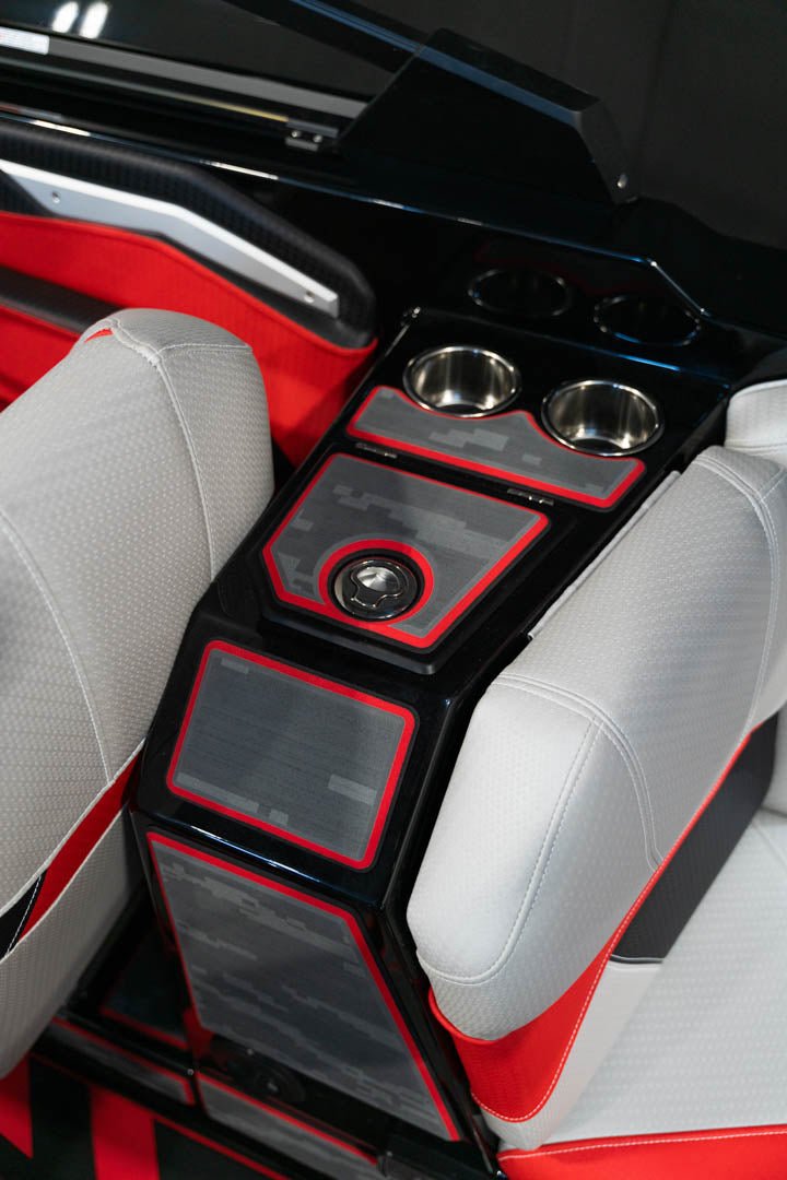 2023 Centurion Ri245 Black Flake / Too Red / Black - BoardCo Boats