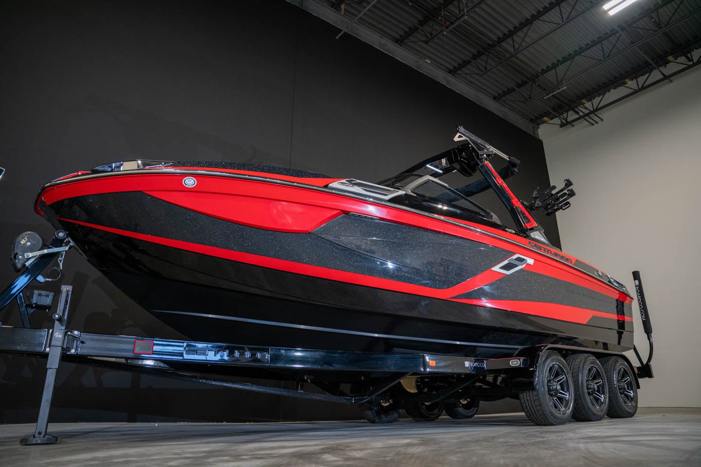 2023 Centurion Ri245 Black Flake / Too Red / Black - BoardCo Boats