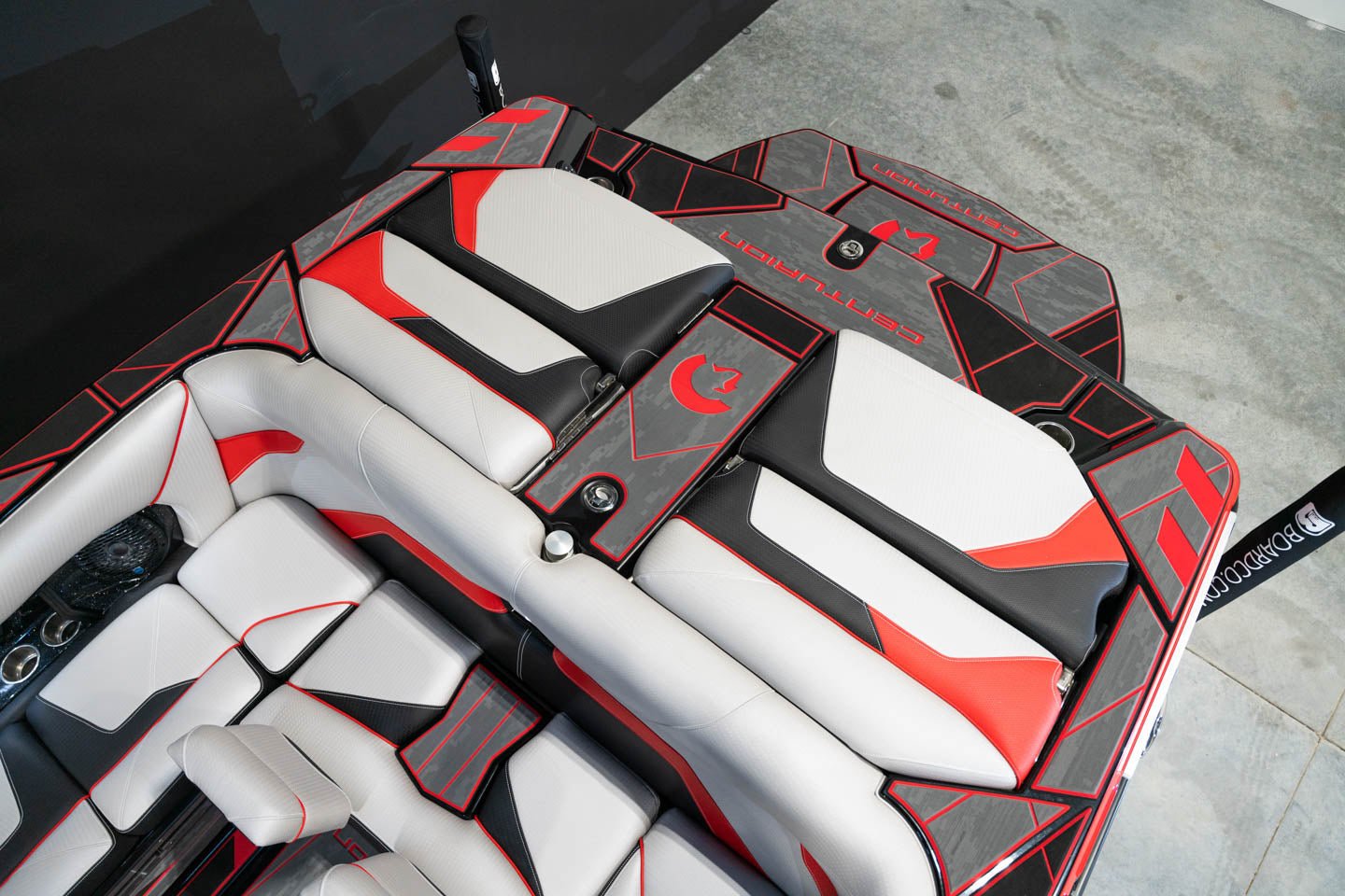 2023 Centurion Ri245 Black Flake / Too Red / Black - BoardCo Boats