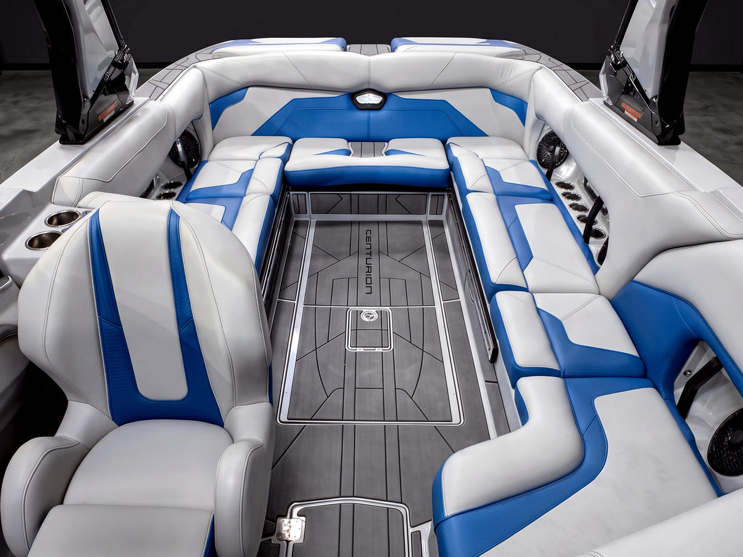 2023 Centurion Ri245 in Stone Grey / Canadian Blue