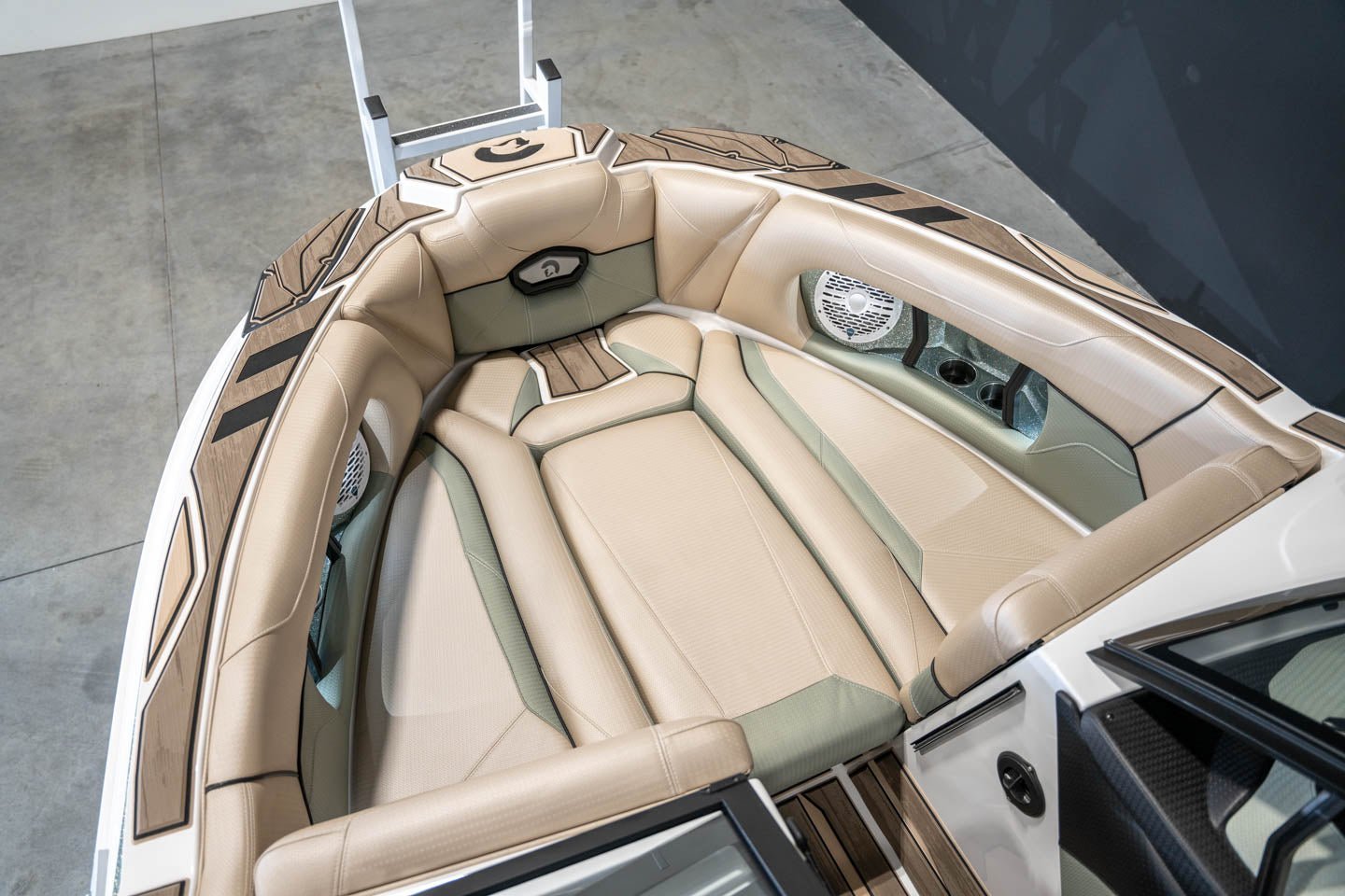 2023 Centurion Ri245 Olive Flake / White - BoardCo