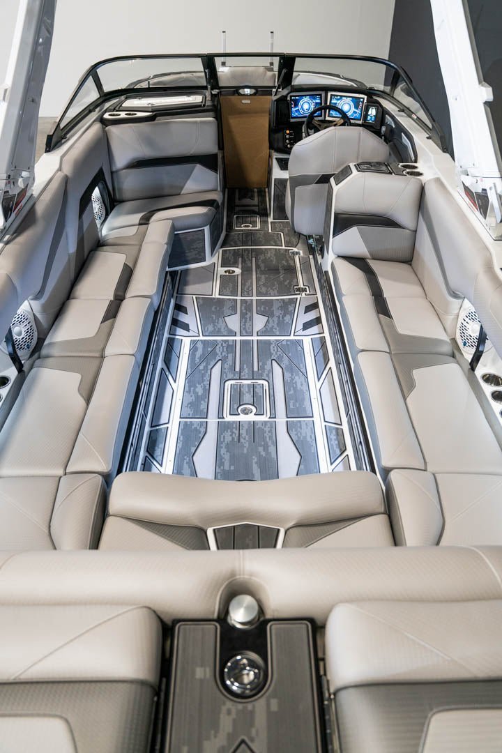 2023 Centurion Ri265 All White - BoardCo