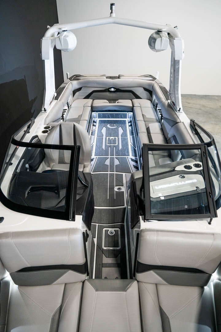 2023 Centurion Ri265 All White - BoardCo