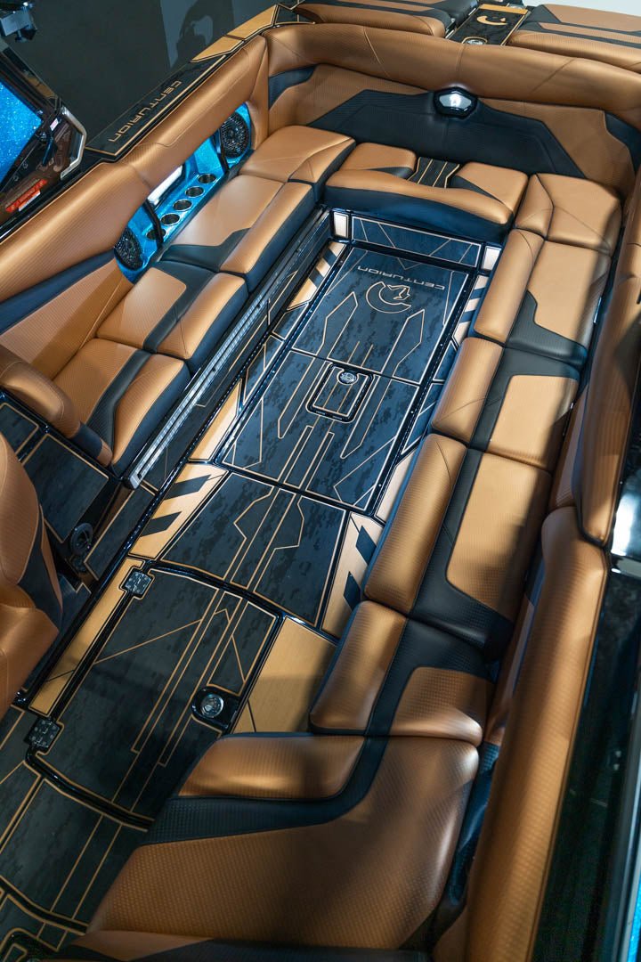 2023 Centurion Ri265 Bahama Blue Flake / Black - BoardCo Boats