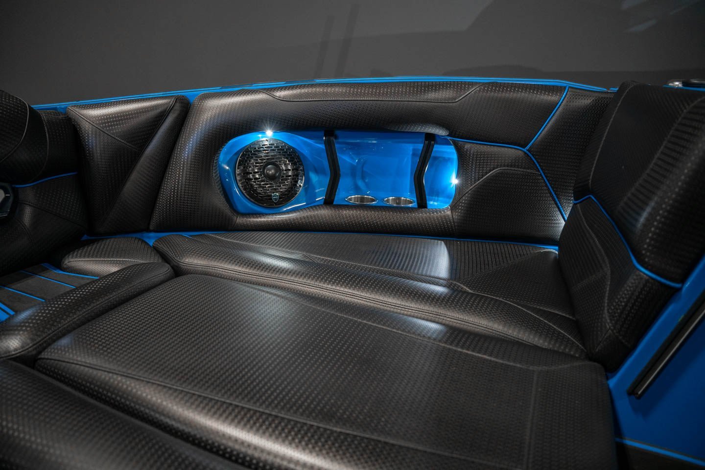 2023 Centurion Ri265 Black Flake / Marina Blue - BoardCo