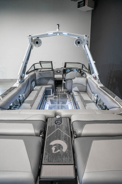 2023 Centurion Ri265 Silver Flake / White - BoardCo Boats