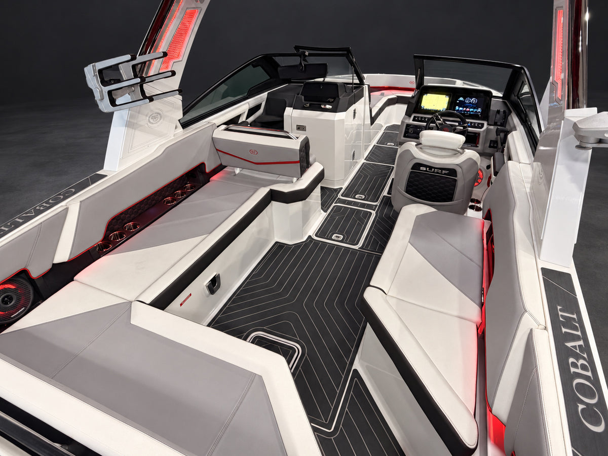 2023 Cobalt R8 Surf in GRAY w/ GRAY interior