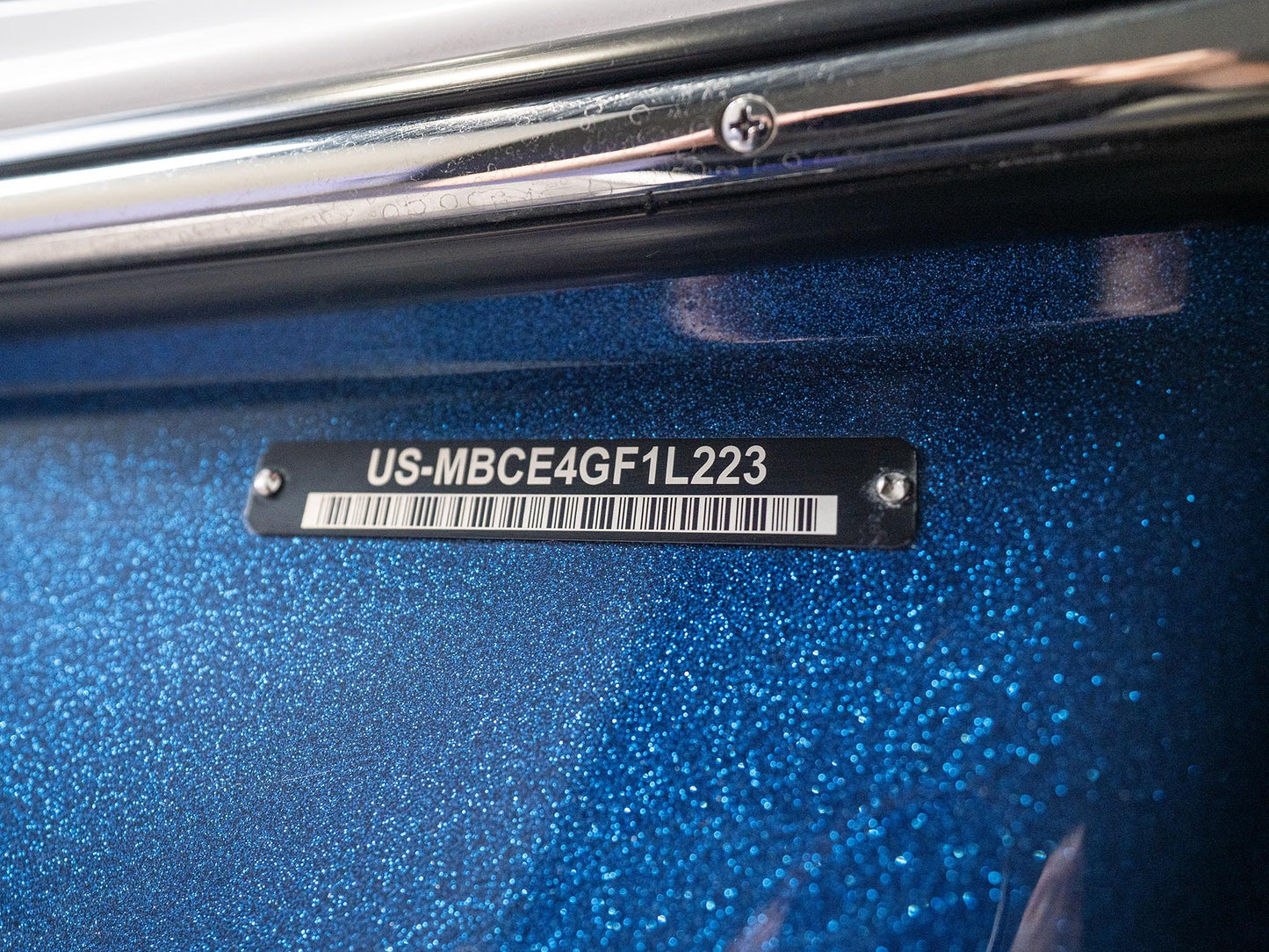 2023 Mastercraft XT24 - Blue Flake / White - BoardCo Boats