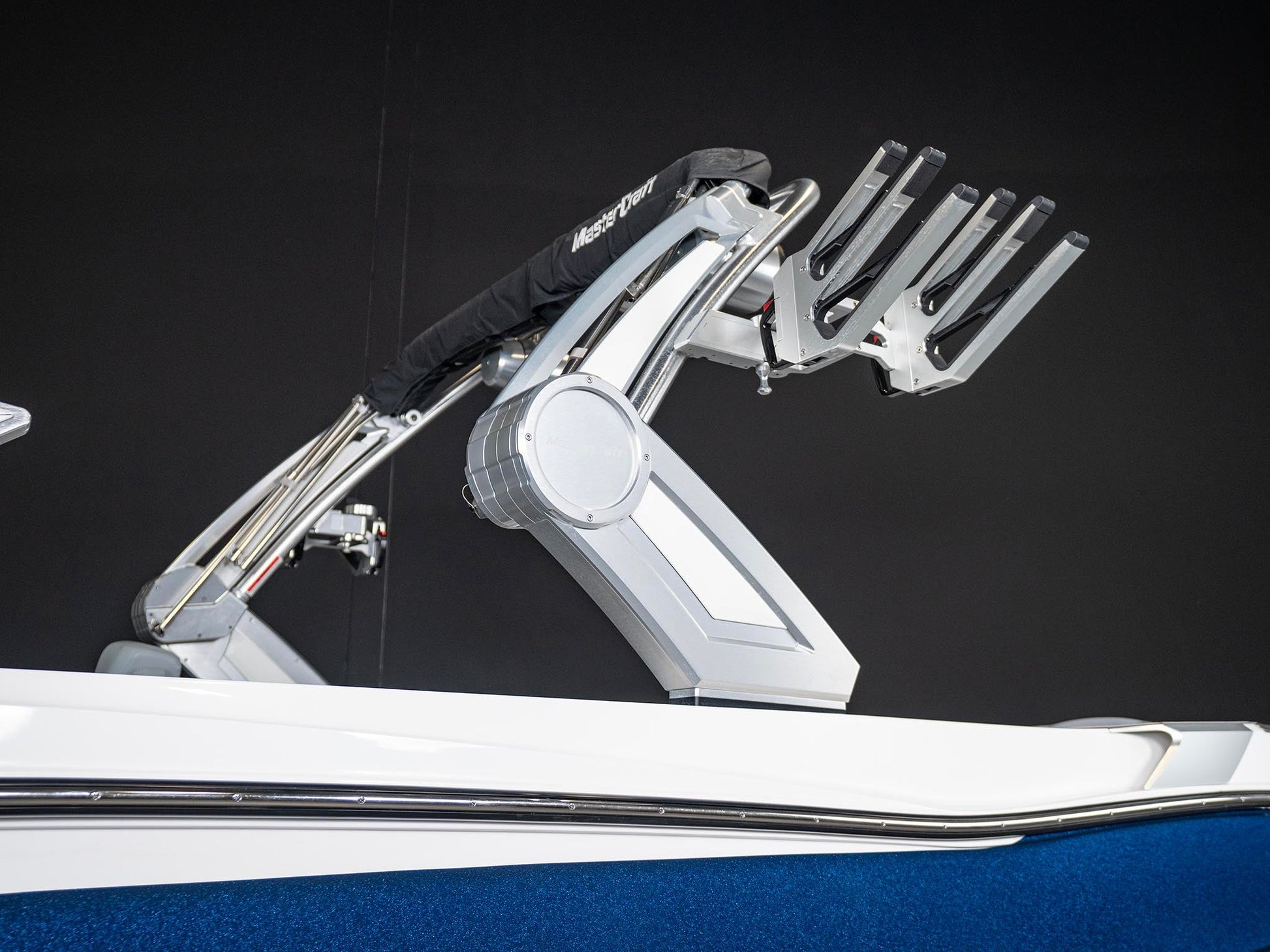 2023 Mastercraft XT24 - Blue Flake / White - BoardCo Boats