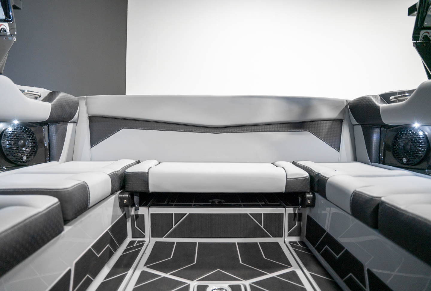 2023 Supreme S220 Black Flake / Stone Gray - BoardCo