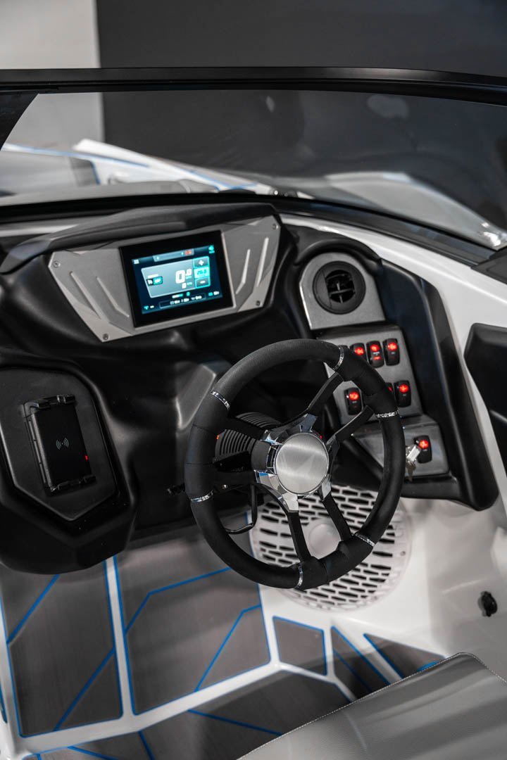 2023 Supreme S220 Electric Blue / White - BoardCo
