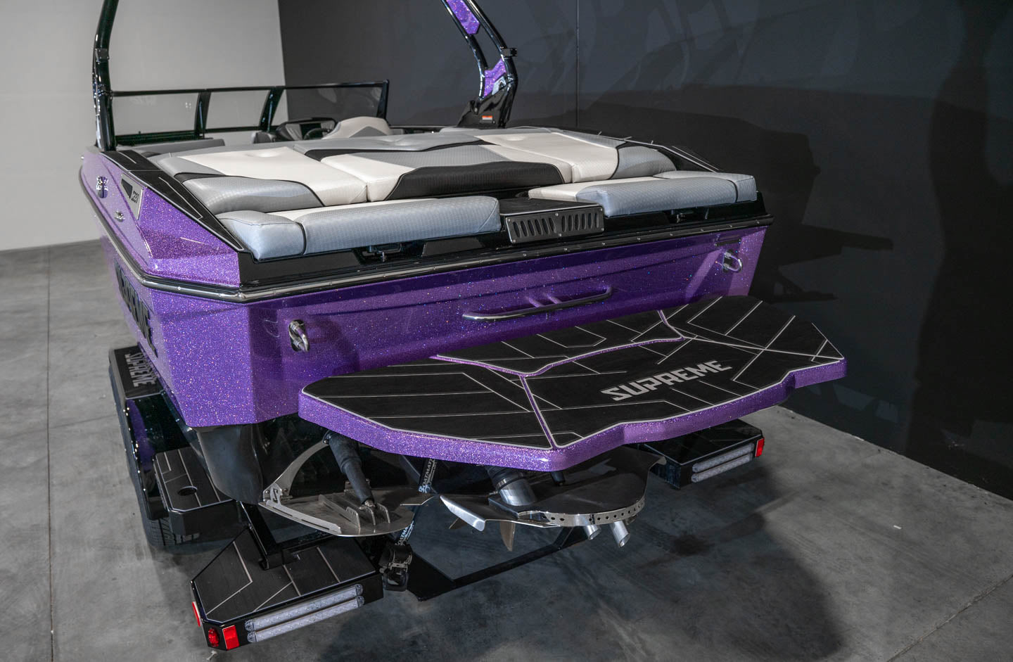 2023 Supreme S220 Lavender Flake / Black - BoardCo Boats