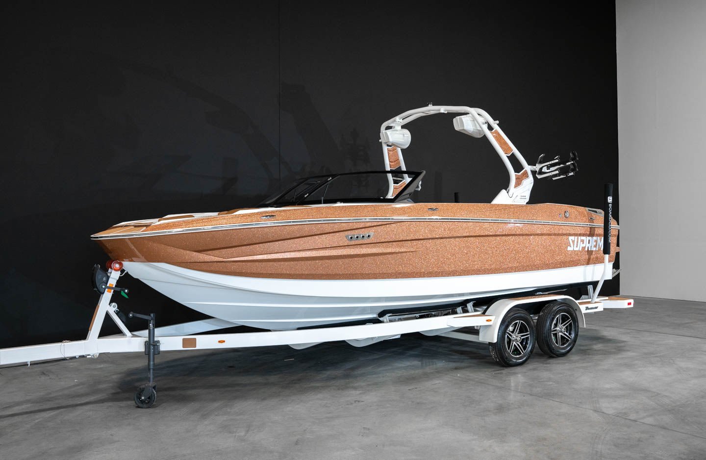 2023 Supreme S220 Penny Flake / White - BoardCo