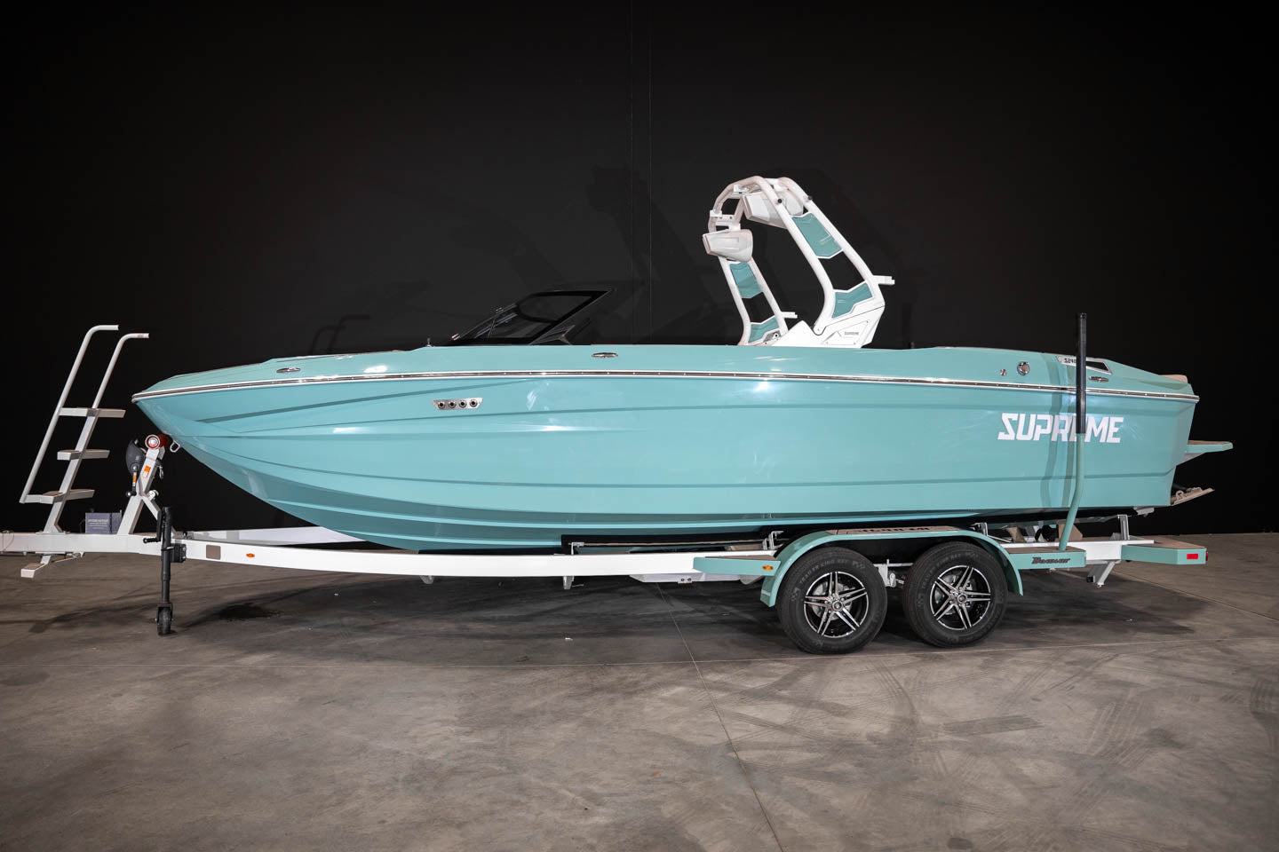 2023 Supreme S240 All Spearmint - BoardCo