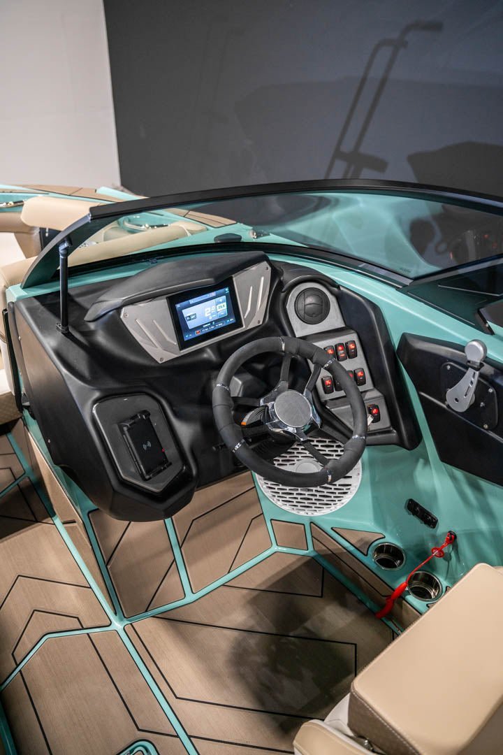 2023 Supreme S240 All Spearmint - BoardCo